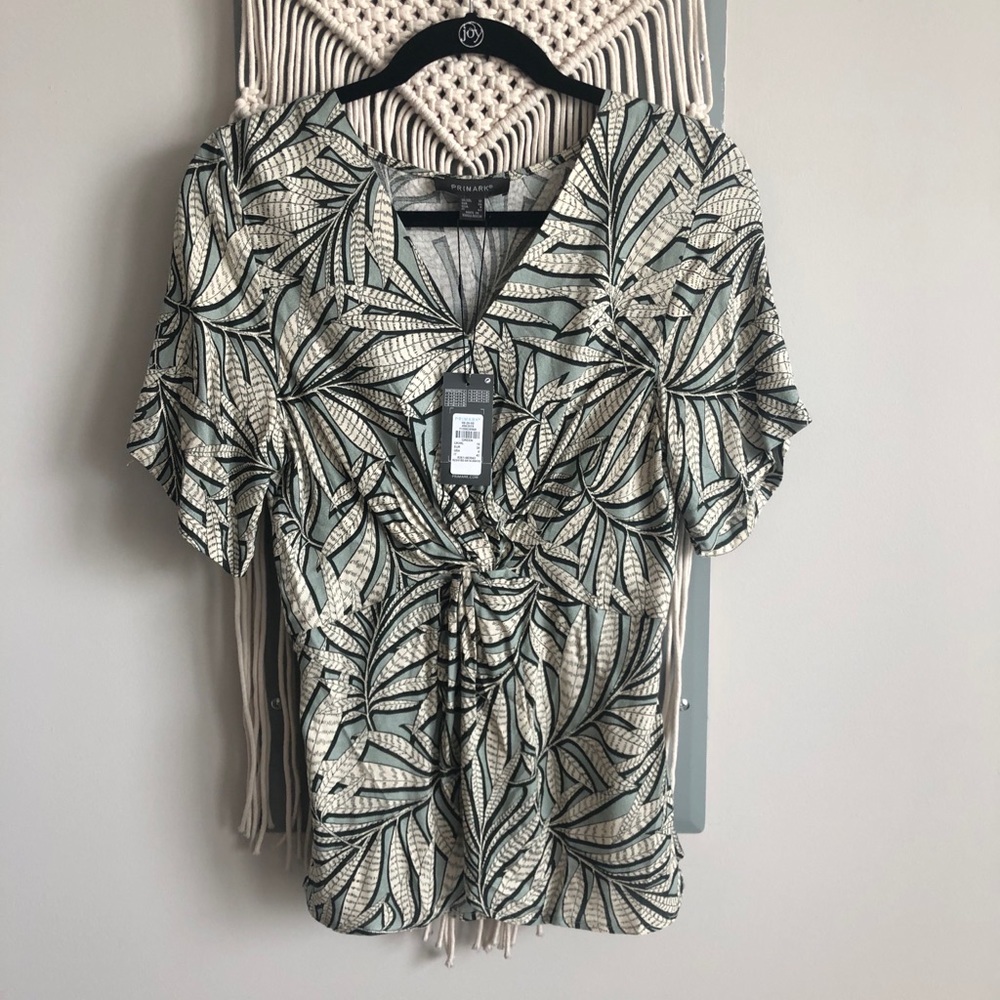 Beautiful NEW blouse!